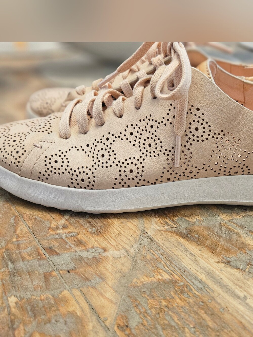 Cole Haan Grand Pro Women's Lace-Up Perforated Casual Sneaker - Light Blush
